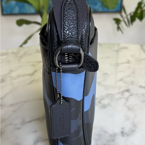 Authentic Like New  Coach Blue Camo with Dust bag - Picture 3 of 9